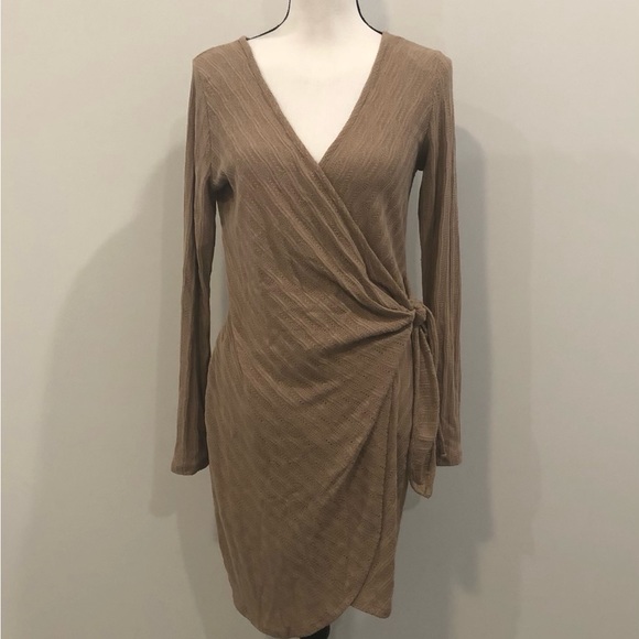 Bijou Apparel | Dresses | Bijou Apparel Wrap Dress | Poshmark